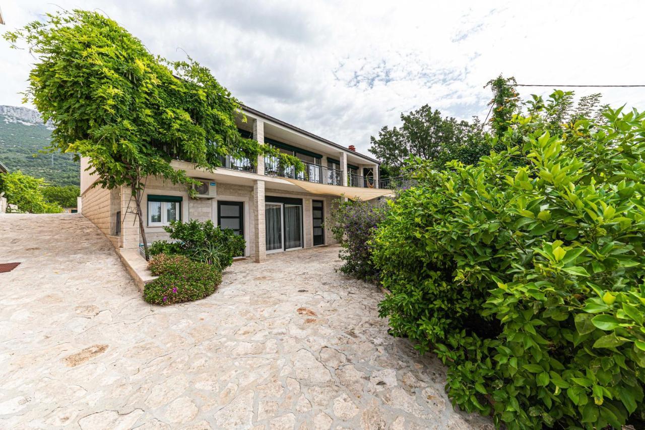 Home Away From Home With Outdoor Pool, Botanical Garden And A Beautiful Sea View Kastela Ngoại thất bức ảnh