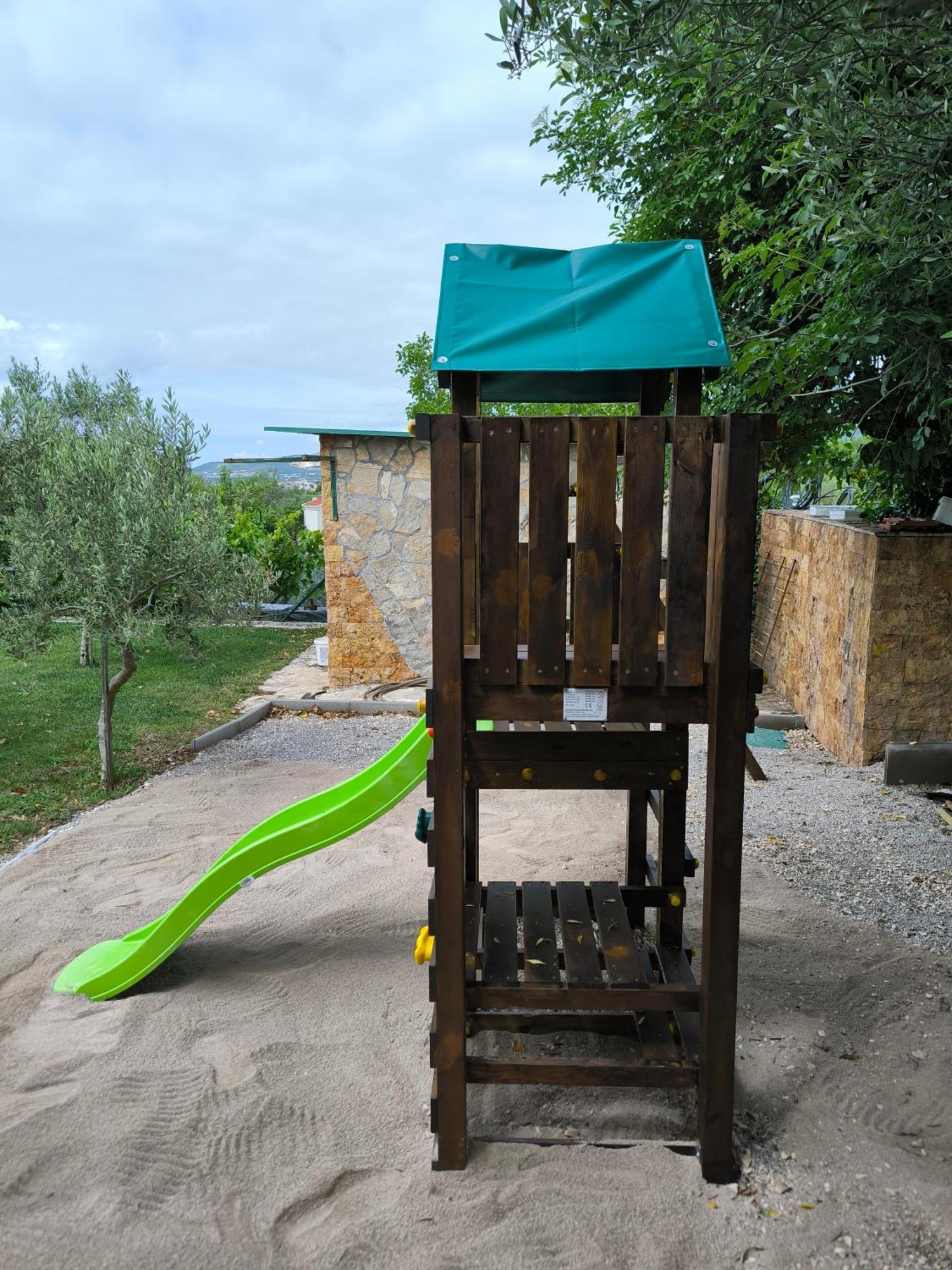 Home Away From Home With Outdoor Pool, Botanical Garden And A Beautiful Sea View Kastela Ngoại thất bức ảnh