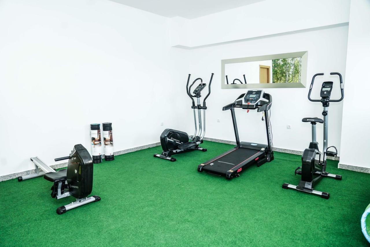 Home Away From Home With Outdoor Pool, Botanical Garden And A Beautiful Sea View Kastela Ngoại thất bức ảnh